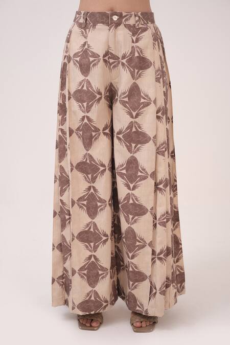Shop_Ruchi Marodia_Beige Split V-neck And Brown Herringbone Pant Set _Online_at_Aza_Fashions