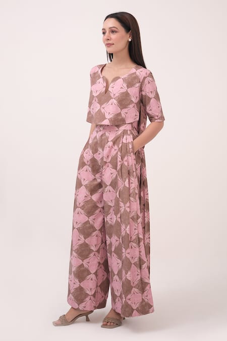 Ruchi Marodia Pink Round Neck Designer Herringbone Pant Set Online at Aza Fashions Ruchi Marodia_Pink Round Neck Designer Herringbone Pant Set _Online_at_Aza_Fashions