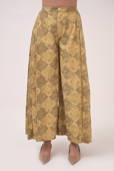 Shop_Ruchi Marodia_Yellow Round Neck Floral Print Herringbone Pant Set _Online_at_Aza_Fashions