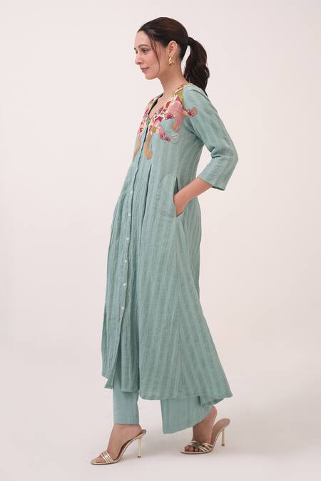 Shop Ruchi Marodia Green Cotton Embroidery V-neck Kurta And Pant Set Online at Aza Fashions Shop_Ruchi Marodia_Green Cotton Embroidery V-neck Kurta And Pant Set _Online_at_Aza_Fashions