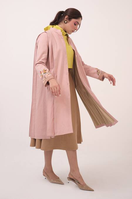 Ruchi Marodia Pink Embroidery Round Neck Pastel Designer Jacket at Aza Fashions Ruchi Marodia_Pink Embroidery Round Neck Pastel Designer Jacket _at_Aza_Fashions