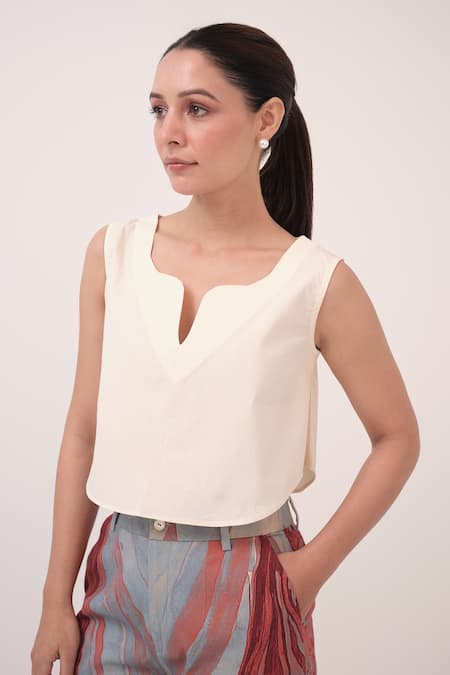 Shop Ruchi Marodia Off White Cotton, Denim V-neck Designer And Blue Pant Set Online at Aza Fashions Shop_Ruchi Marodia_Off White Cotton, Denim V-neck Designer And Blue Pant Set _Online_at_Aza_Fashions