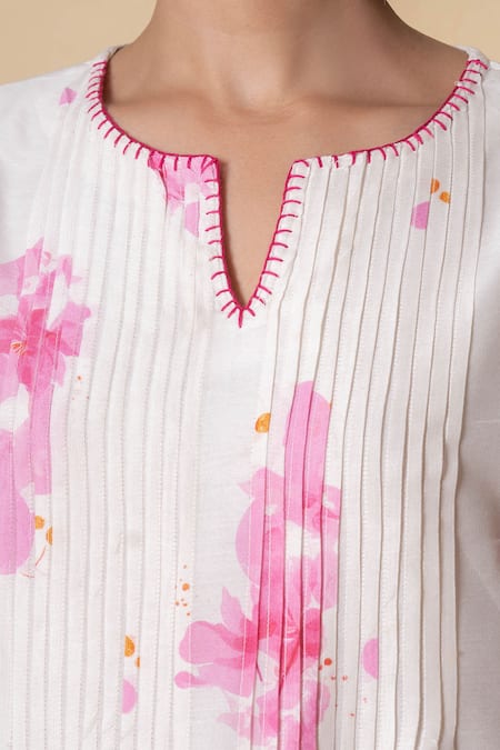 Buy_Kameez_White Chanderi, Cotton, Organza Split V-neck Floral Printed Kurta Set _Online_at_Aza_Fashions