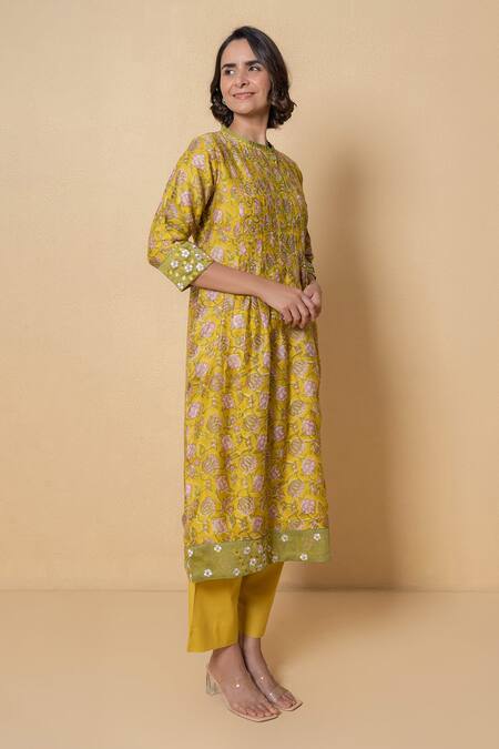 Kameez_Yellow Printed Chanderi Kurta Set_Online_at_Aza_Fashions