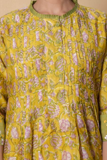 Shop_Kameez_Yellow Printed Chanderi Kurta Set_Online_at_Aza_Fashions