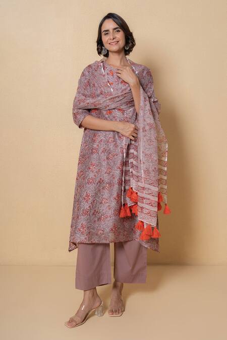Kameez_Lavender Printed Kurta Set_Online_at_Aza_Fashions