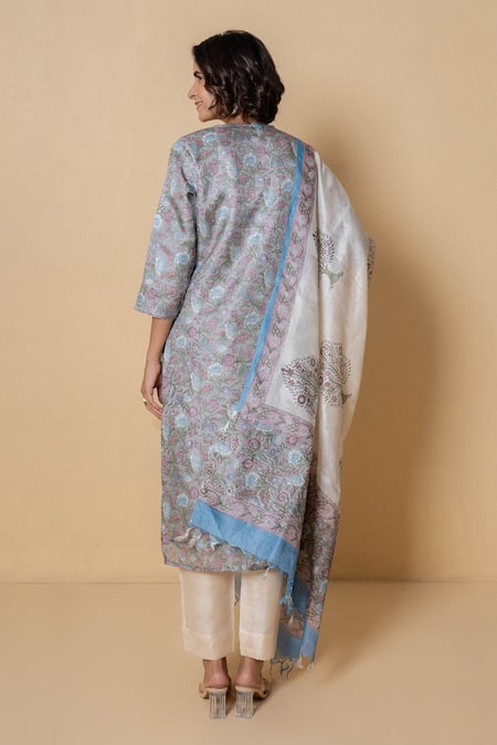Kameez Printed Tussar Silk Kurta & Dupatta Set 