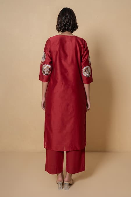 Kameez Embroidered Red Chanderi Kurta Set 