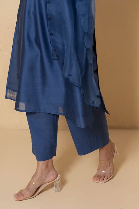 Kameez_Blue Chanderi, Cotton, Organza Embroidery Round Neck Kurta Set _Online_at_Aza_Fashions
