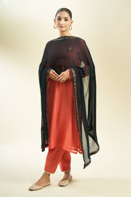 Samyukta Singhania_Black Chiffon Dupatta With Embellishments_Online_at_Aza_Fashions