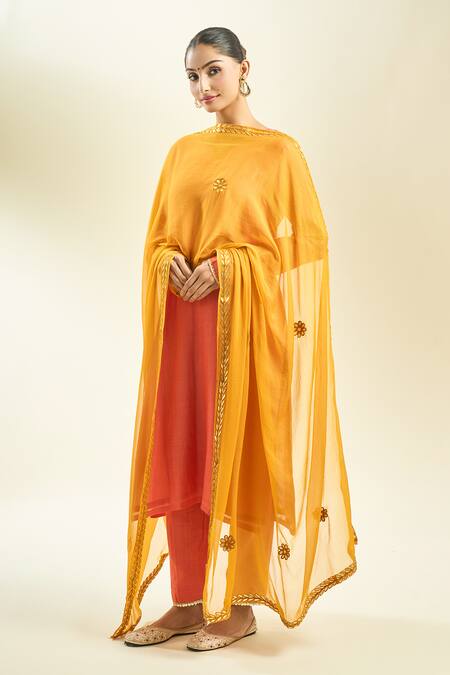 Samyukta Singhania_Mustard Yellow Chiffon Dupatta_Online_at_Aza_Fashions