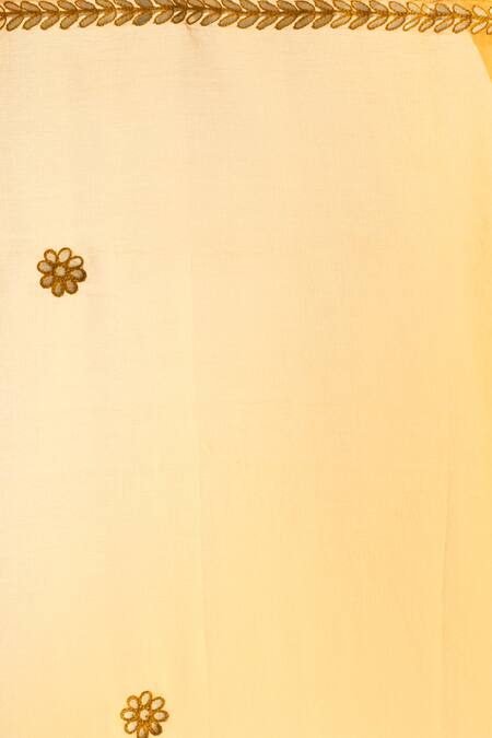 Samyukta Singhania_Mustard Yellow Chiffon Dupatta_at_Aza_Fashions