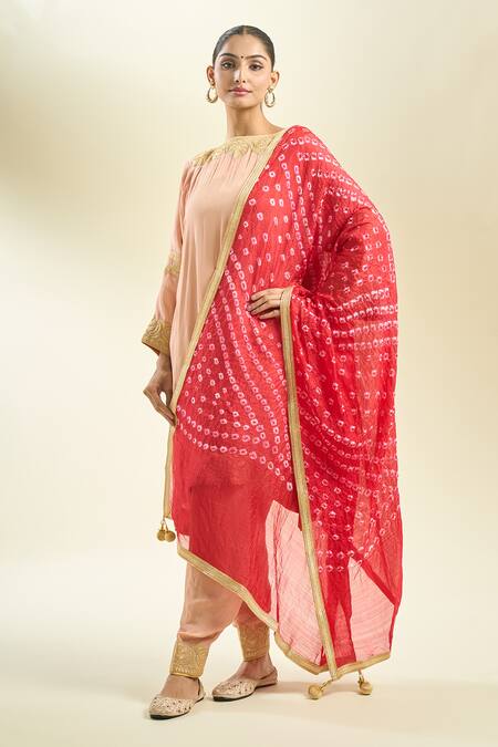 Shop_Samyukta Singhania_Embroidered Silk Blend Bandhani Dupatta_Online_at_Aza_Fashions