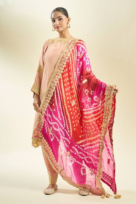 Samyukta Singhania_Multi Color Silk Blend Dupatta_at_Aza_Fashions