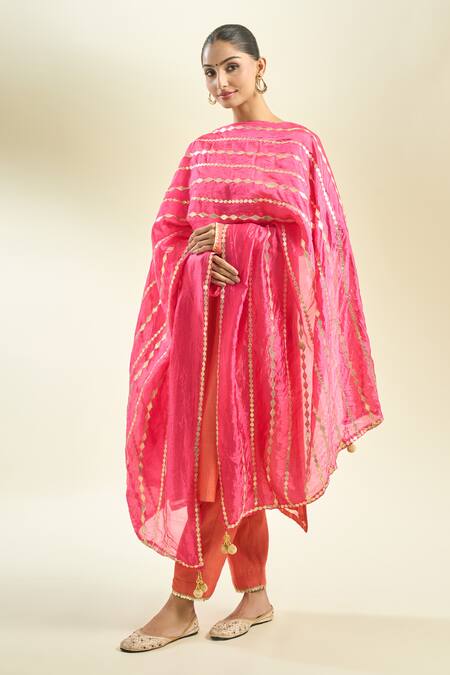 Samyukta Singhania_Pink Silk Blend Dupatta With Gold Stripes_Online_at_Aza_Fashions