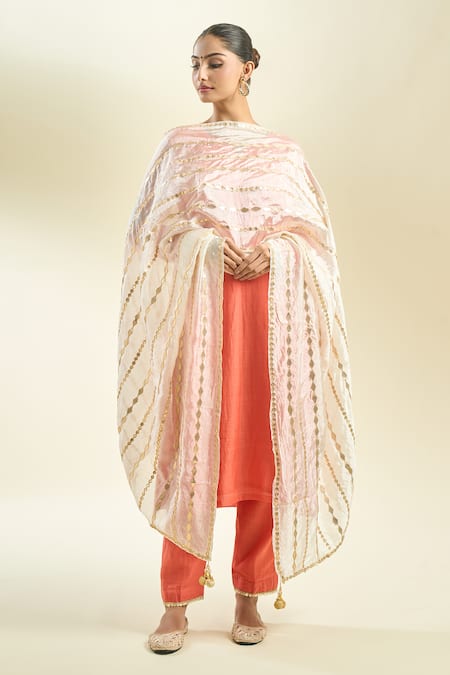 Shop_Samyukta Singhania_Off White Embroidered Off-white Silk Blend Dupatta_Online_at_Aza_Fashions