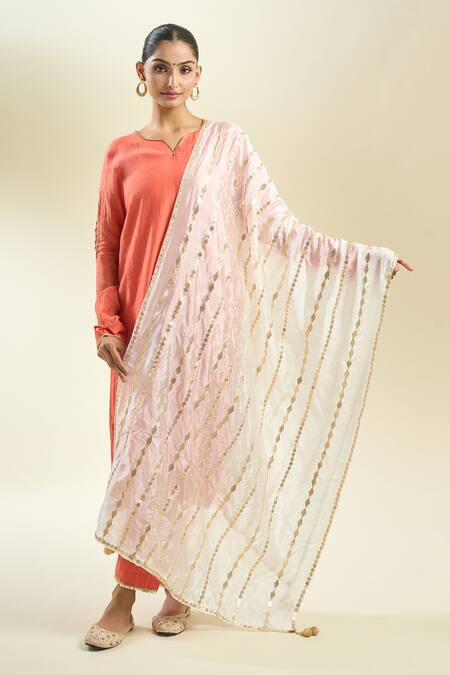 Buy Samyukta Singhania White Embroidered Silk Blend Dupatta Online at Aza Fashions Buy_Samyukta Singhania_White Embroidered Silk Blend Dupatta_Online_at_Aza_Fashions