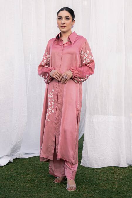 Daljit Sudan Pink Satin Embroidery Collared Salmon Kurta Set at Aza Fashions Daljit Sudan_Pink Satin Embroidery Collared Salmon Kurta Set _at_Aza_Fashions