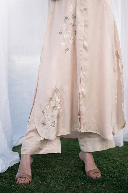 Daljit Sudan_Taupe Satin Embroidery Collared Beige Kurta Set _at_Aza_Fashions