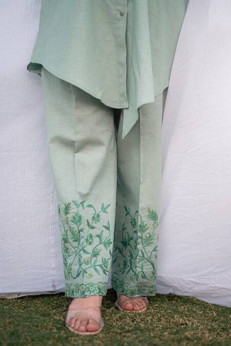 Daljit Sudan_Green Linen, Cotton Embroidery Collared Straight Kurta Set _Online_at_Aza_Fashions