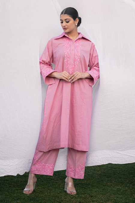 Shop Daljit Sudan Pink Cotton Embroidery Collared Phiran Kurta Set Online at Aza Fashions Shop_Daljit Sudan_Pink Cotton Embroidery Collared Phiran Kurta Set _Online_at_Aza_Fashions