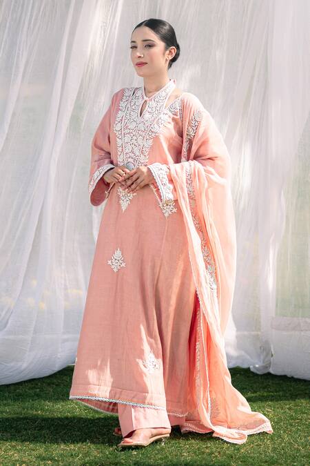 Shop_Daljit Sudan_Pink Silk, Chanderi Embroidery Split V-neck Pastel Kurta Set _Online_at_Aza_Fashions