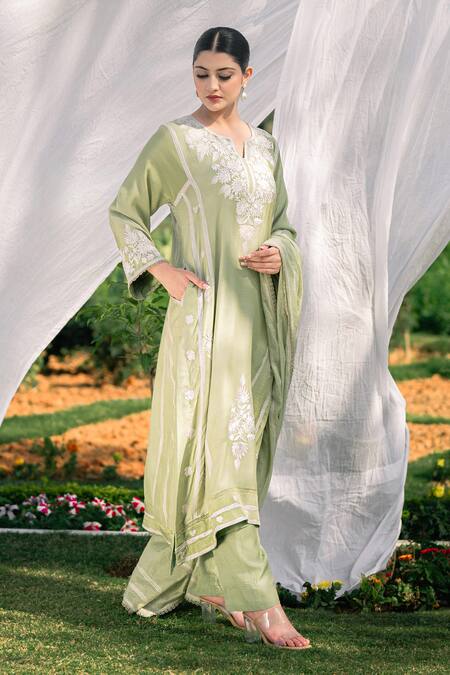 Daljit Sudan_Mint Muslin, Silk, Chanderi Embroidery Split V-neck Green Kurta Set _Online_at_Aza_Fashions