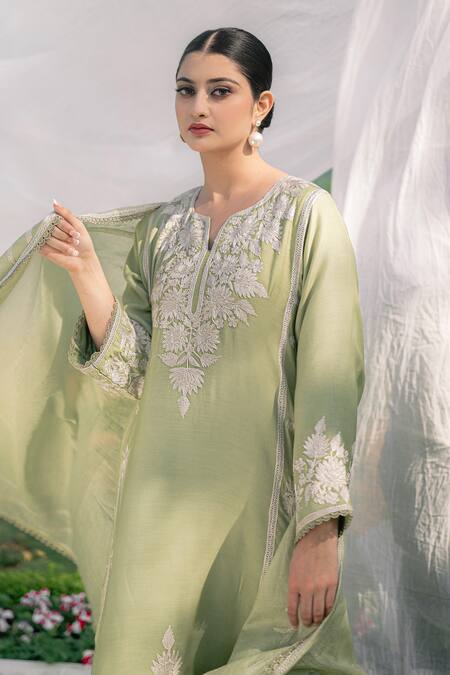 Buy_Daljit Sudan_Mint Muslin, Silk, Chanderi Embroidery Split V-neck Green Kurta Set _Online_at_Aza_Fashions