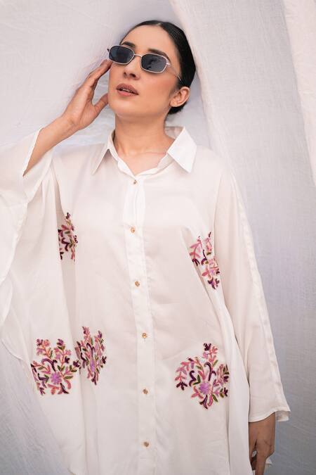 Daljit Sudan_White Satin Embroidery Collared German Pant Set _at_Aza_Fashions