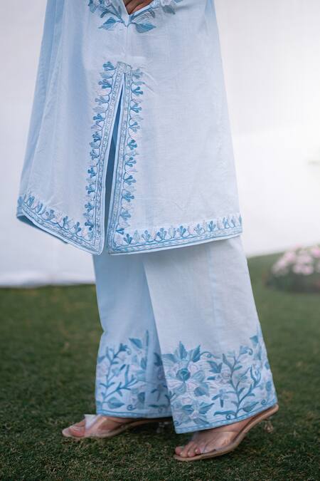 Buy_Daljit Sudan_Blue , Handloom Embroidery Collared Ice Kurta Set _Online_at_Aza_Fashions