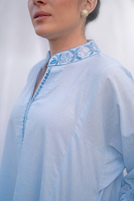 Shop_Daljit Sudan_Blue , Handloom Embroidery Collared Ice Kurta Set _Online_at_Aza_Fashions