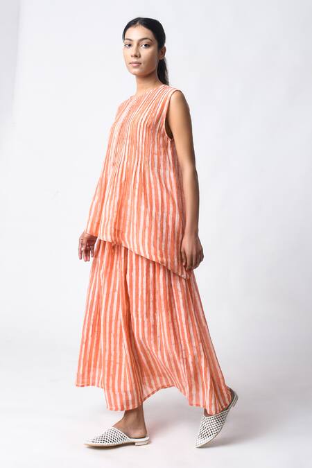 JAYATI GOENKA Coral Chanderi Silk Round Neck Pintuck Cord Set at Aza Fashions JAYATI GOENKA_Coral Chanderi Silk Round Neck Pintuck Cord Set _at_Aza_Fashions