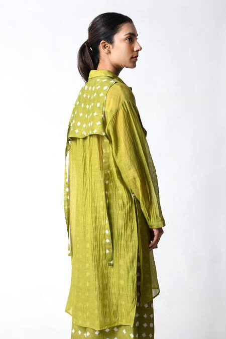 Shop JAYATI GOENKA Green Chanderi Silk Collared Henna Shirt Co-ord Set Online at Aza Fashions Shop_JAYATI GOENKA_Green Chanderi Silk Collared Henna Shirt Co-ord Set _Online_at_Aza_Fashions