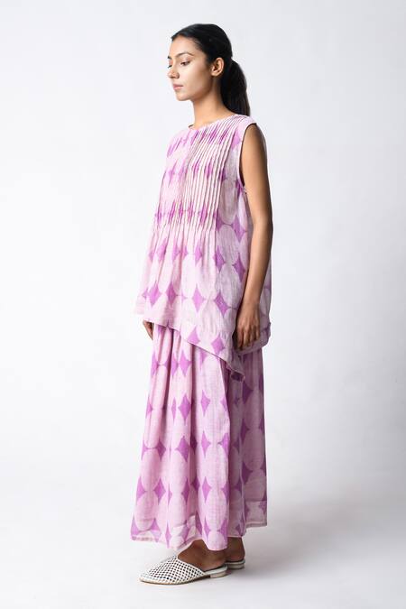 Buy JAYATI GOENKA Purple Chanderi Silk Round Neck Pintuck Plum Cord Set Online at Aza Fashions Buy_JAYATI GOENKA_Purple Chanderi Silk Round Neck Pintuck Plum Cord Set _Online_at_Aza_Fashions
