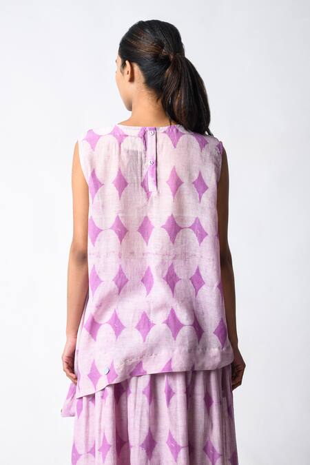 Shop JAYATI GOENKA Purple Chanderi Silk Round Neck Pintuck Plum Cord Set Online at Aza Fashions Shop_JAYATI GOENKA_Purple Chanderi Silk Round Neck Pintuck Plum Cord Set _Online_at_Aza_Fashions