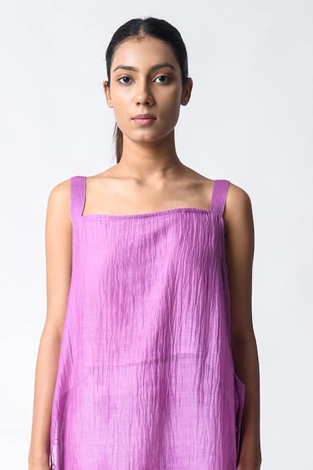 JAYATI GOENKA_Purple Chanderi Silk Round Neck Plum Strap Tunic Kurta Set _at_Aza_Fashions