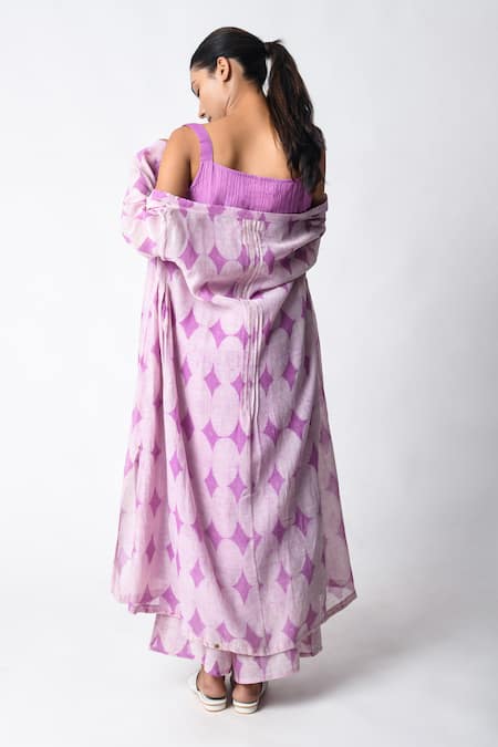 Shop_JAYATI GOENKA_Purple Chanderi Silk Embroidery Round Neck Dabu Hand-block Printed Kurta Set _at_Aza_Fashions