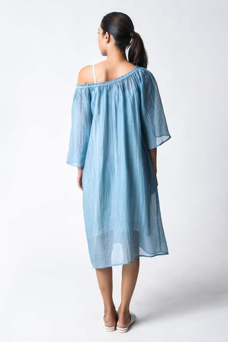 Shop JAYATI GOENKA Blue Chanderi Silk Off-shoulder Sky Midi Dress at Aza Fashions Shop_JAYATI GOENKA_Blue Chanderi Silk Off-shoulder Sky Midi Dress _at_Aza_Fashions