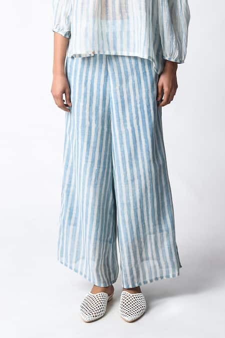 JAYATI GOENKA_Blue Chanderi Silk Off-shoulder Sky Co-ord Set _at_Aza_Fashions