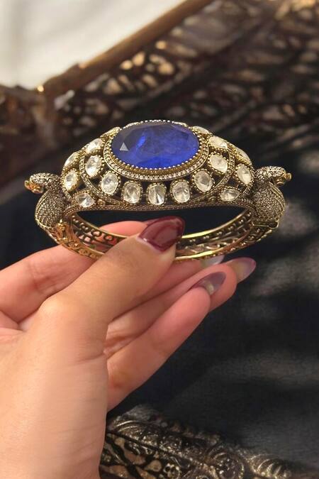 Amaara Jewels_Gold Plated Stones Antique Moissanite Sapphire Bracelet_Online_at_Aza_Fashions