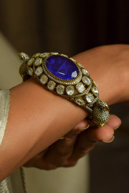 Buy_Amaara Jewels_Gold Plated Stones Antique Moissanite Sapphire Bracelet_Online_at_Aza_Fashions