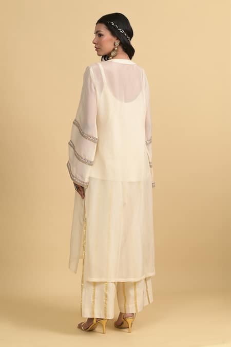 Rishi and Vibhuti Embroidered Ivory Straight Kurta Set 