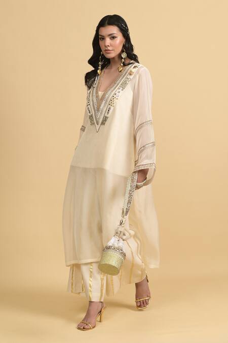 Buy Rishi and Vibhuti Ivory Cotton, Organza Sequins, Embroidery V-neck Straight Kurta Set Online at Aza Fashions Buy_Rishi and Vibhuti_Ivory Cotton, Organza Sequins, Embroidery V-neck Straight Kurta Set _Online_at_Aza_Fashions
