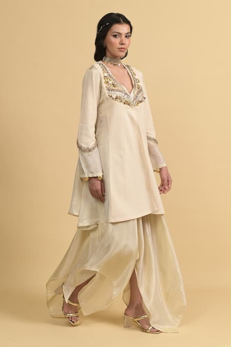 Rishi and Vibhuti_Ivory Chanderi Silk Sequins, Beads V-neck Jacket Pant Set _Online_at_Aza_Fashions