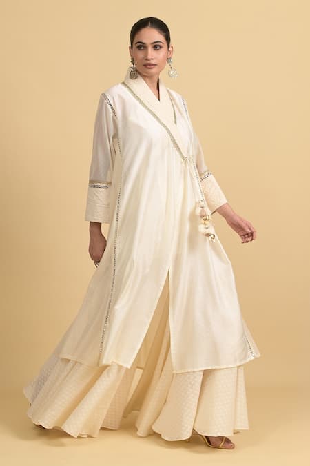 Rishi and Vibhuti_Ivory Cotton, Chanderi Silk Tassels V-neck Angarkha Kurta And Flared Pant Set _at_Aza_Fashions