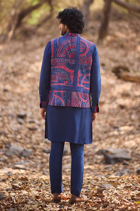Nirmooha Geometric Printed Bundi Kurta Set 