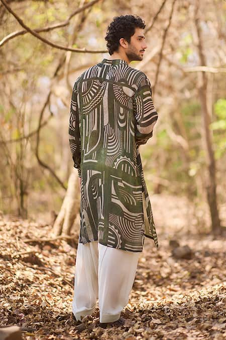 Nirmooha Geometric Printed Tribal Royale Kurta Set 