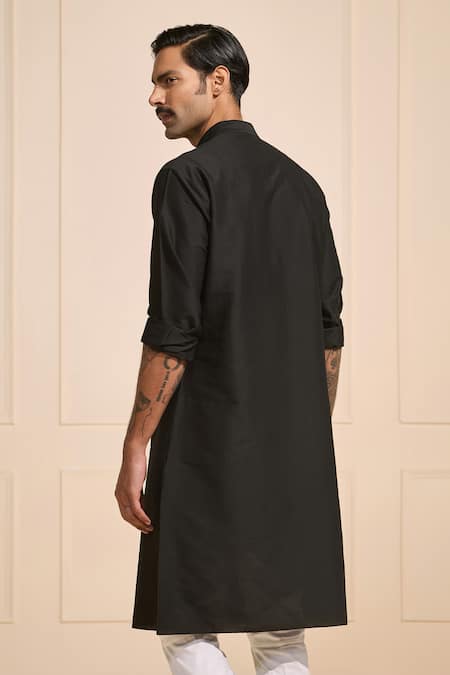 Shop Raghavendra Rathore Jodhpur Black Silk Minimal Raw Kurta at Aza Fashions Shop_Raghavendra Rathore Jodhpur_Black Silk Minimal Raw Kurta _at_Aza_Fashions