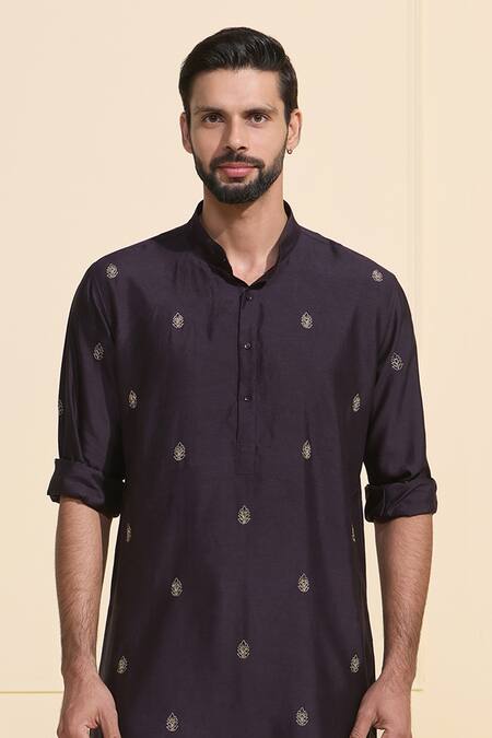 Raghavendra Rathore Jodhpur Black Silk Embroidery Obsidian Sleek Kurta Online at Aza Fashions Raghavendra Rathore Jodhpur_Black Silk Embroidery Obsidian Sleek Kurta _Online_at_Aza_Fashions