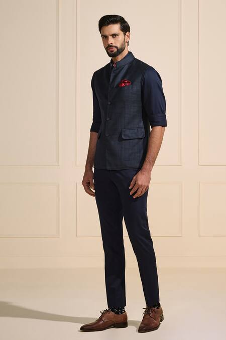 Buy Raghavendra Rathore Jodhpur Black Tailored Classic Bundi Jacket Online at Aza Fashions Buy_Raghavendra Rathore Jodhpur_Black Tailored Classic Bundi Jacket _Online_at_Aza_Fashions